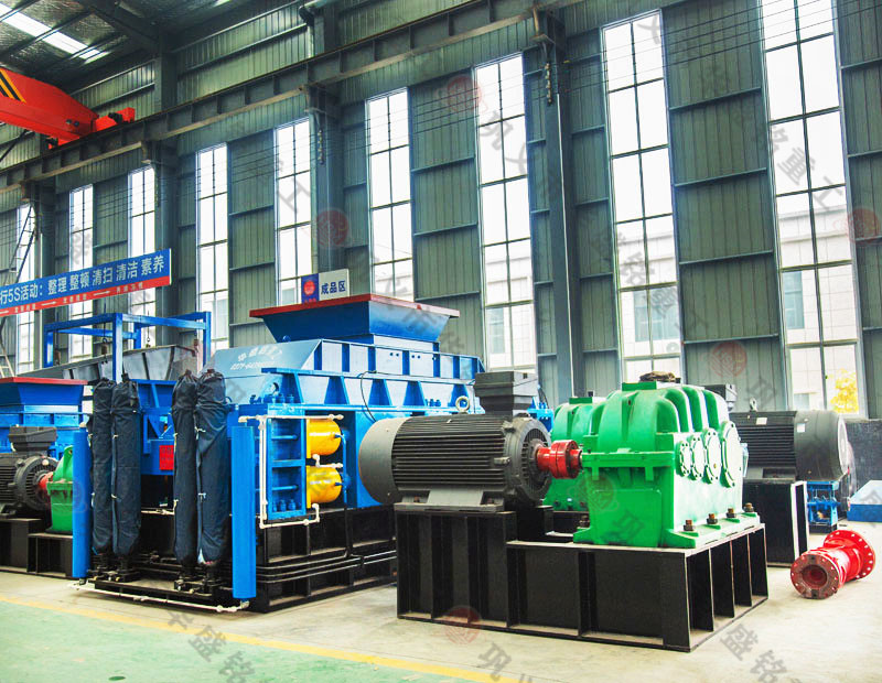 時產150噸小型鵝卵石制砂機價格